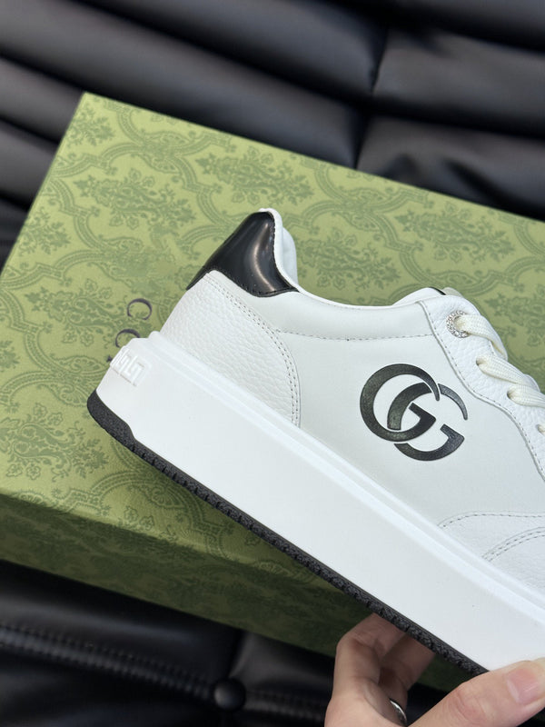 SNEAKERS GG IN PELLE BIANCA