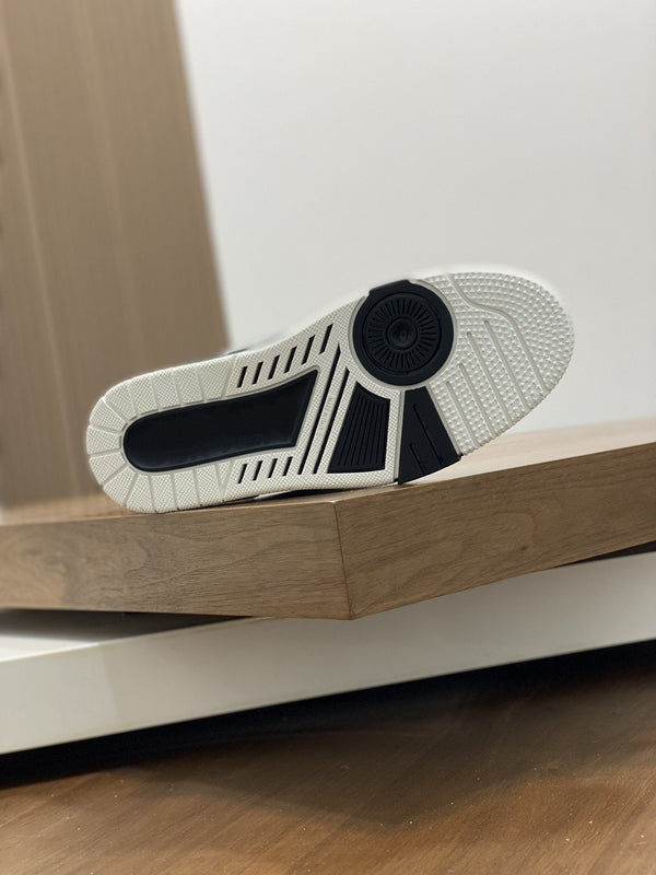 LV TRAINER  BLACK GREY SNEAKER