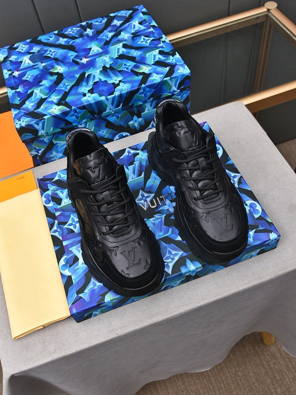 LV RUN SNEAKER BLACK