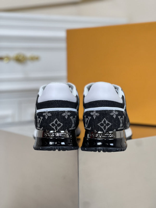 SNEAKER LV RUN AWAY IN TESSUTO DENIM NERO