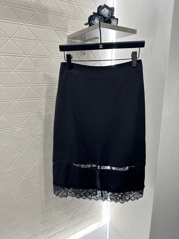 CAMICIA CHANEL IN PIZZO CON VOLANT MOD. 285