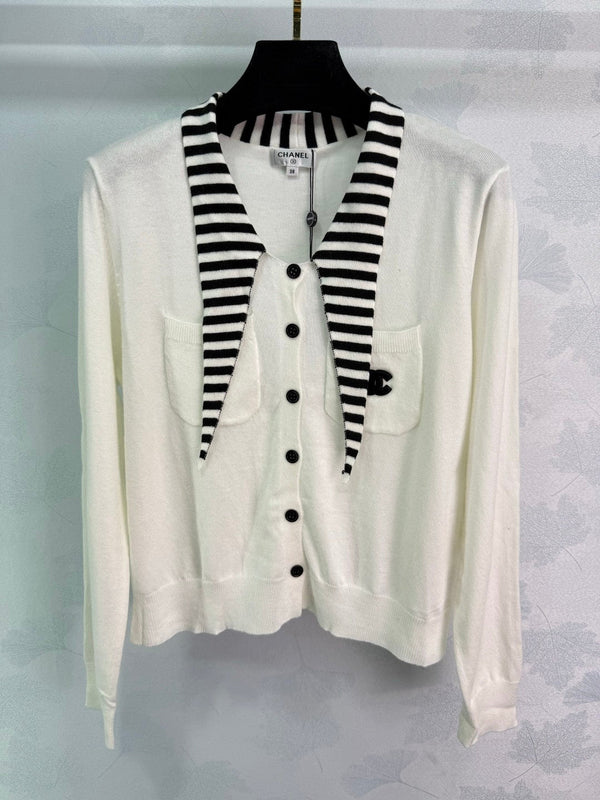 CARDIGAN CHANEL IN LANA A MANICHE LUNGHE MOD. 274