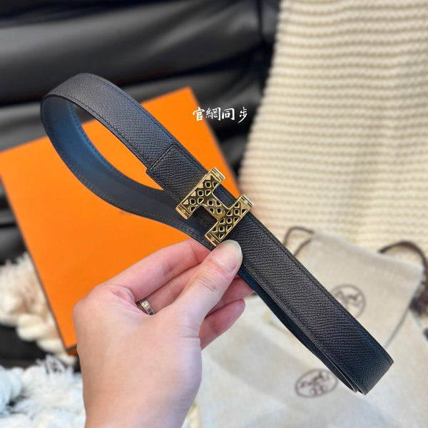 CINTURA H GARDEN PARTY 24MM FIBBIA ORO E PELLE NERA REVERSIBILE