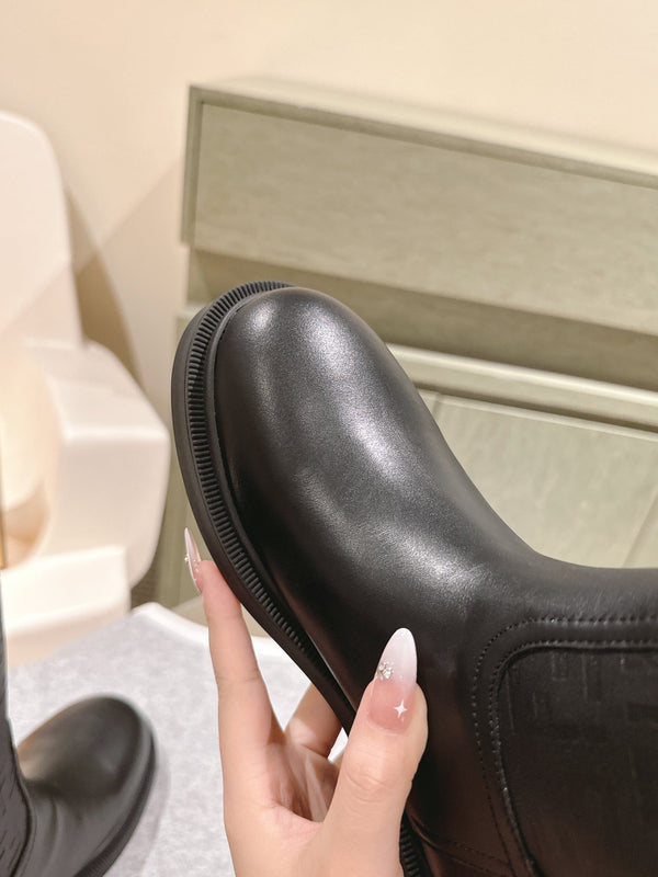 Fendi Ankle Boots F Embossed Pattern Black Cowhide 463741