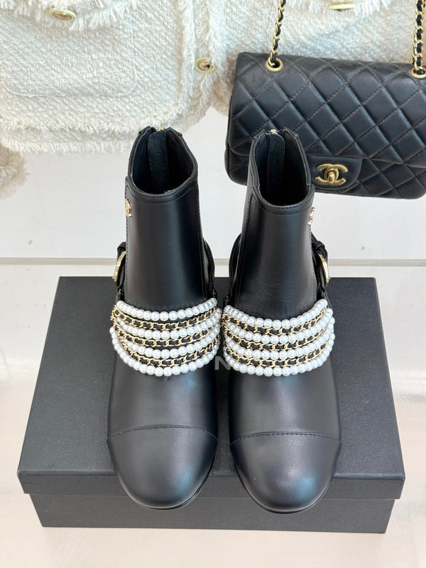 CC Classic Pearl Chain Colorblock Block Heel Ankle Boots Black Lambskin 473319
