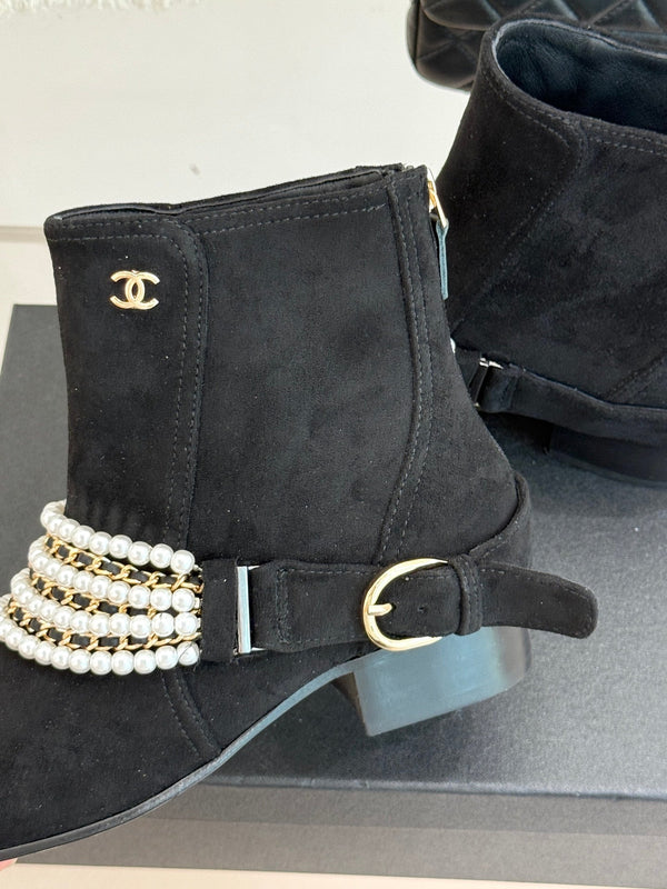 CC Classic Pearl Chain Colorblock Block Heel Ankle Boots Black Suede 473317
