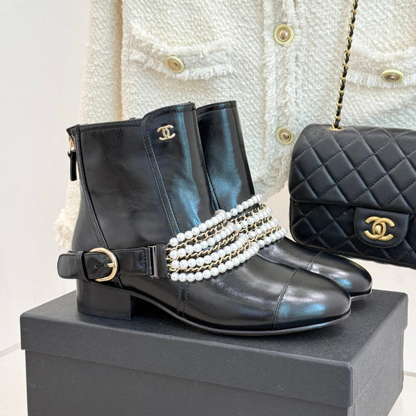 CC Classic Pearl Chain Colorblock Block Heel Ankle Boots Black Glossy Lambskin 473316