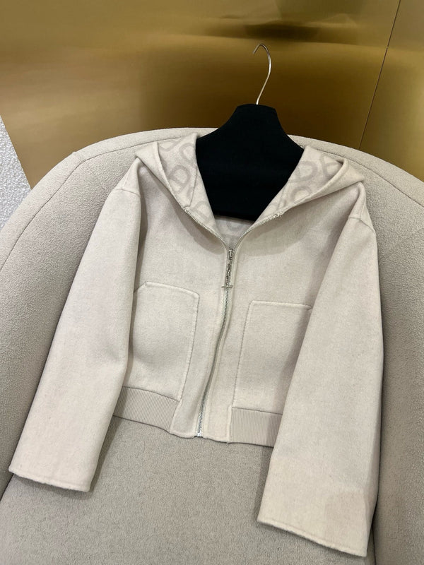 HM 25 Classic Pig Nose Monogram Hooded Coat White Cashmere 305169