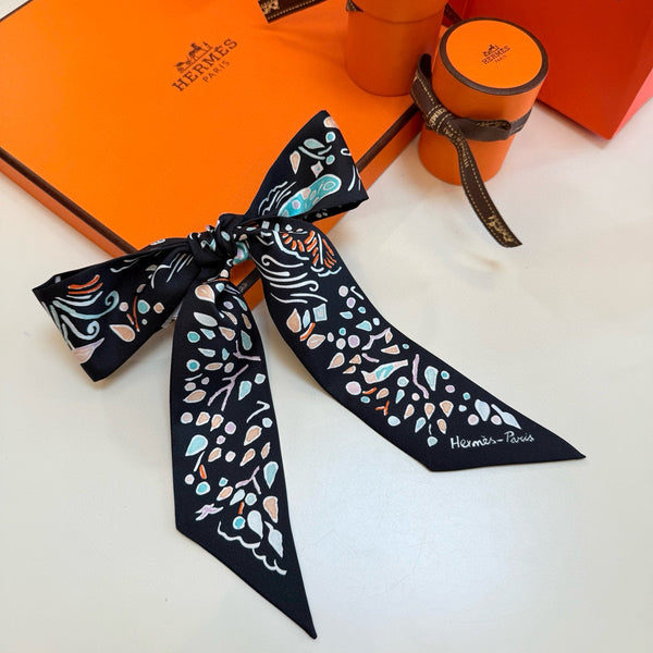 HM Twilly Small Silk Scarf 825653