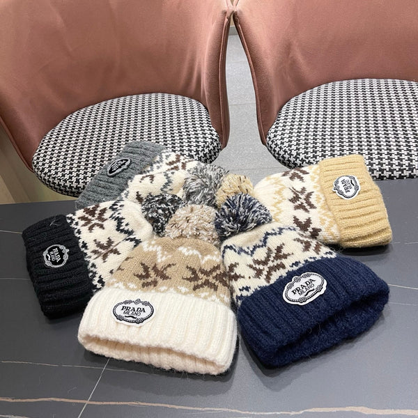 PRA 25 CAPPELLO IN LANA JACQUARD FAIR ISLE LAVORATO A MAGLIA MARRONE 822425
