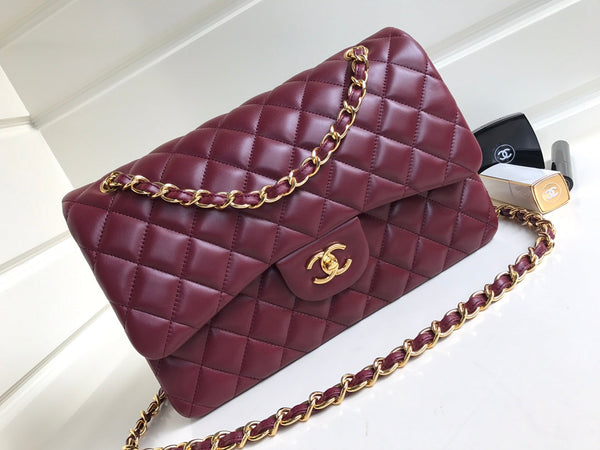 CC Classic Jumbo 30cm Burgundy Lambskin Gold Hardware