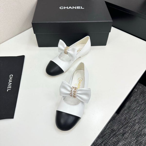 CC 25SS Chain Bow Mary Jane White Cowhide 490145