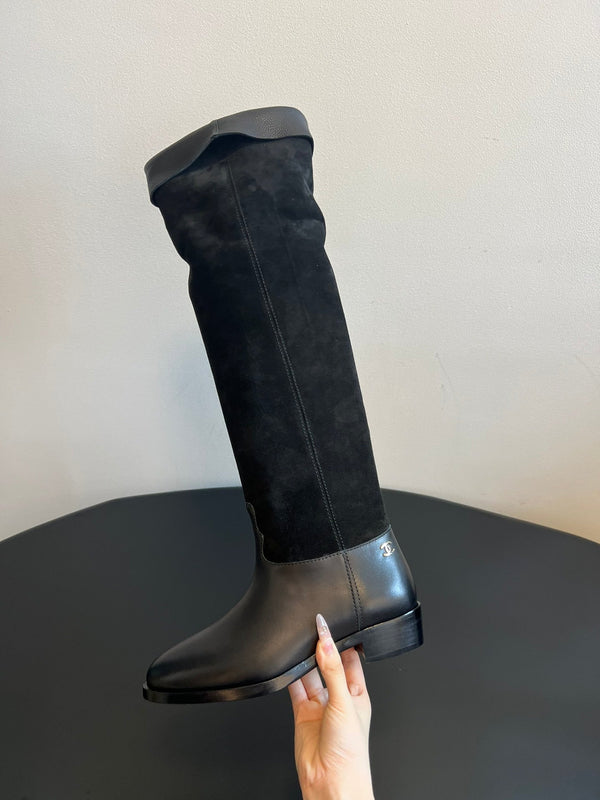 CC 25FW Suede Colorblock Slip-On Cavalier Mid-Large Boots Black Calfskin 489935