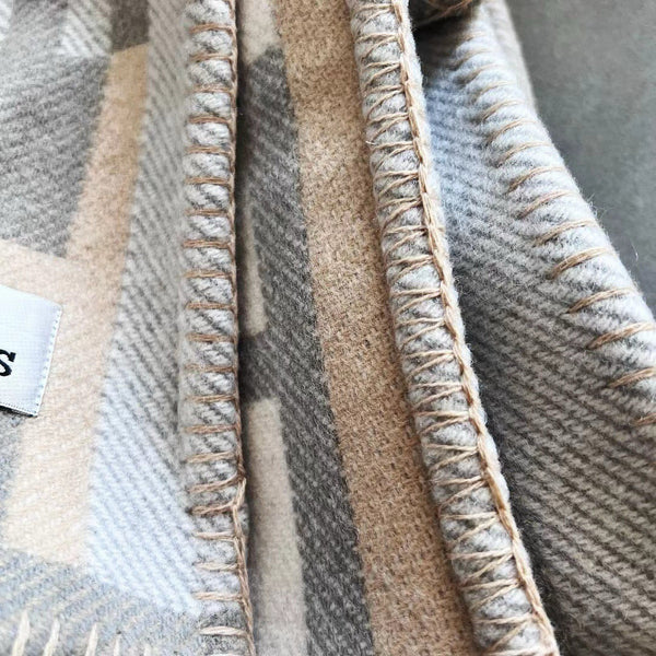HM Ithaque Blanket 175cm Beige Gray Jacquard Wool and Cashmere