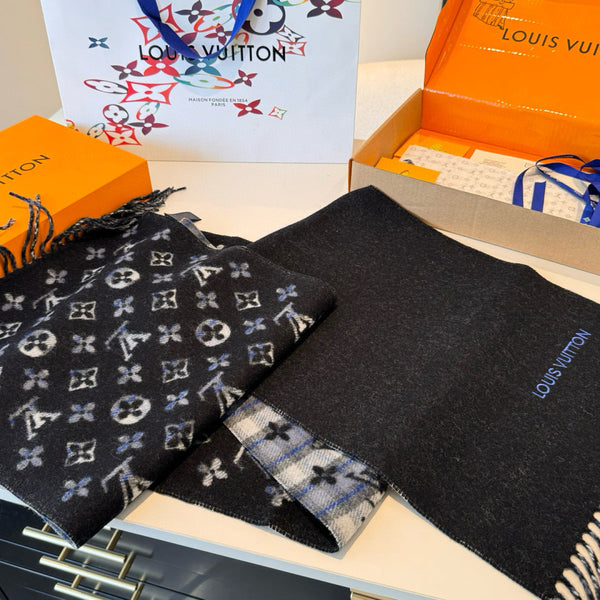LV Double-Sided Plaid Scarf Black Wool Cashmere 839567
