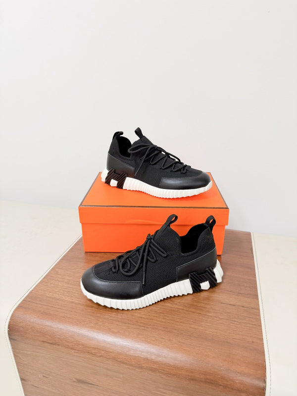 HM 25VS Lift Slip-On Sneakers Black Cowhide Down Fabric 492930