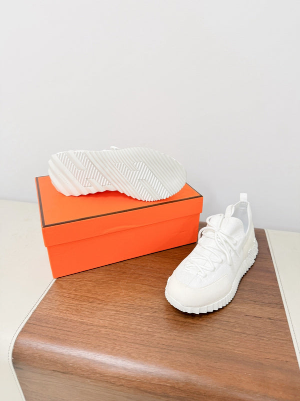 HM 25VS Lift Slip-On Sneakers Full White Cowhide Down Fabric 492931