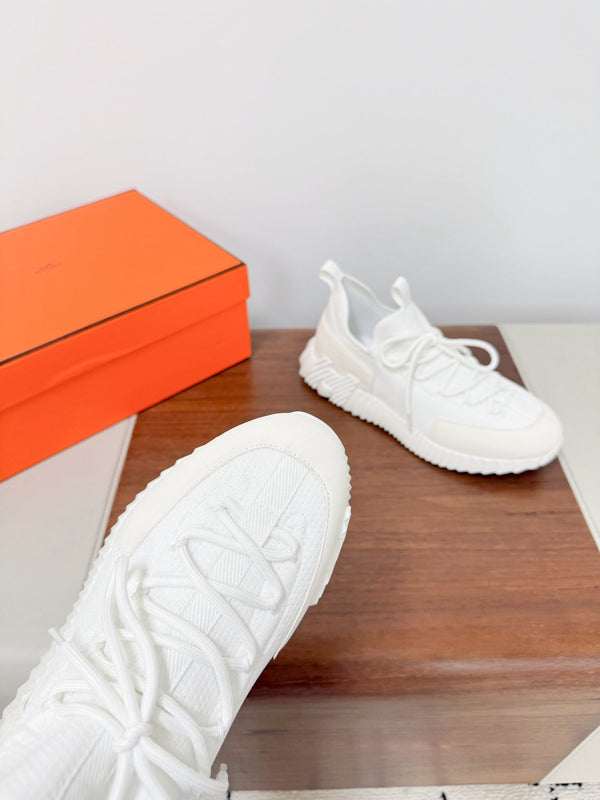 HM 25VS Lift Slip-On Sneakers Full White Cowhide Down Fabric 492931