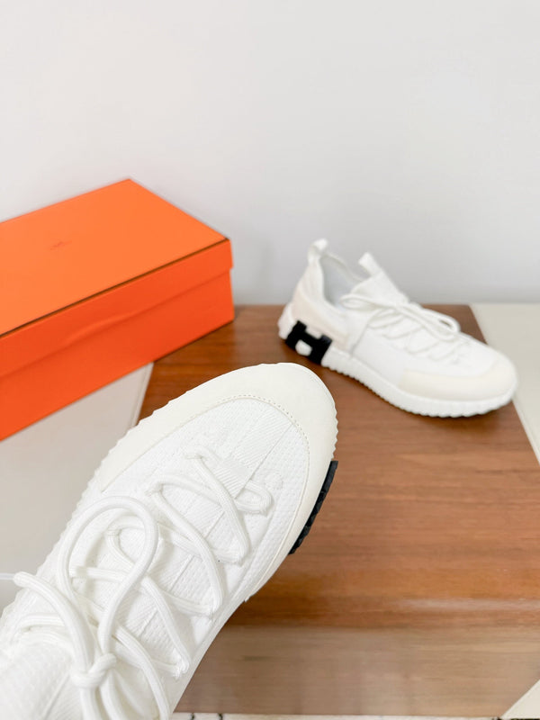 HM 25VS Lift Slip-On Sneakers White Cowhide Down Fabric 492932