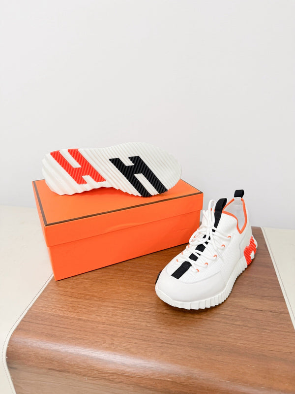 HM 25VS Lift Slip-On Sneakers White Cowhide Down Fabric 492933