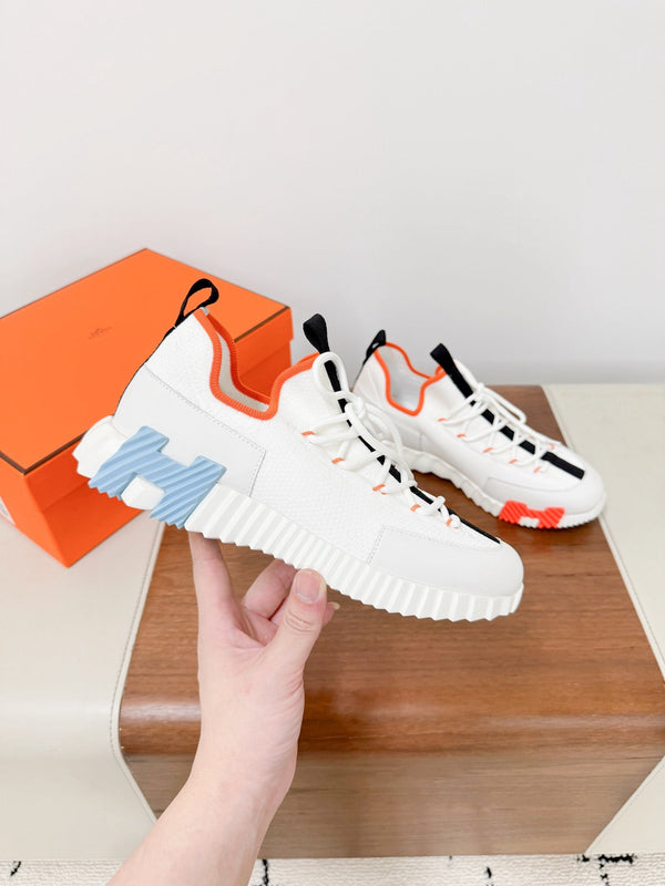 HM 25VS Lift Slip-On Sneakers White Cowhide Down Fabric 492934