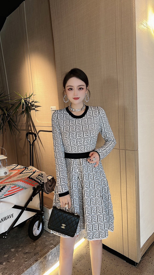 Fendi FF Logo Long Sleeve Jacquard Round Collar Gray Fabric Dress