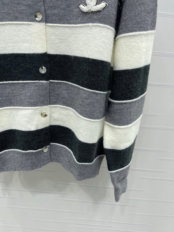 CC 25 Round-Neck Knitted Wool Cashmere Striped Cardigan