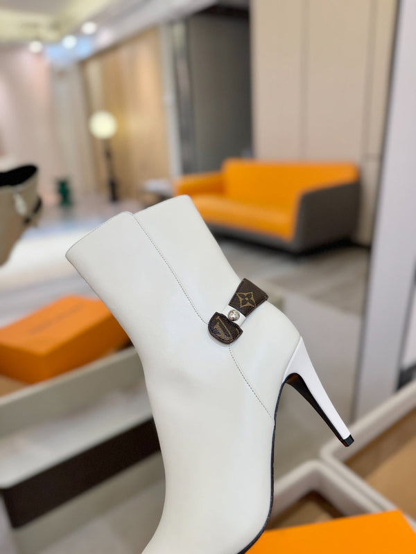 LV Legacy Ankle Boot 90mm White Caflskin 504775