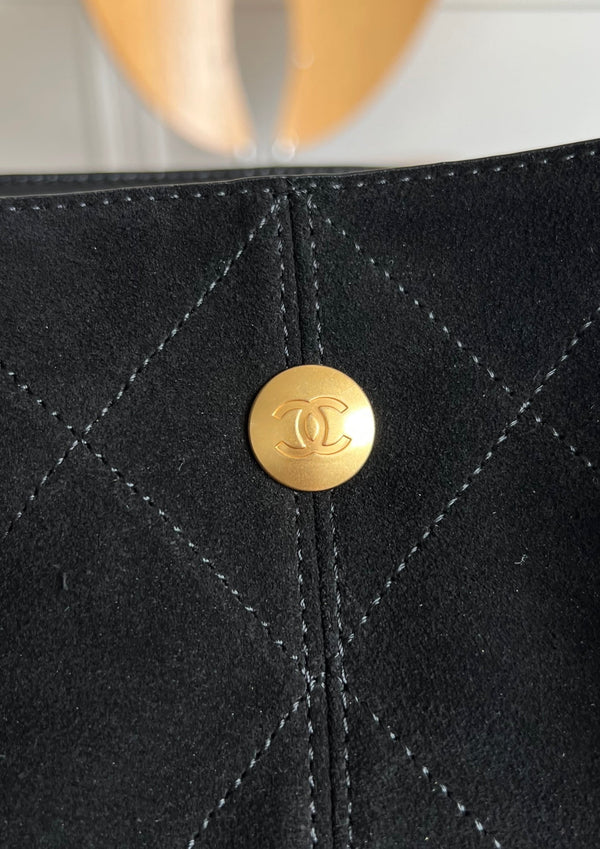 CC 25A Tote Bag Black Suede Black Calfskin