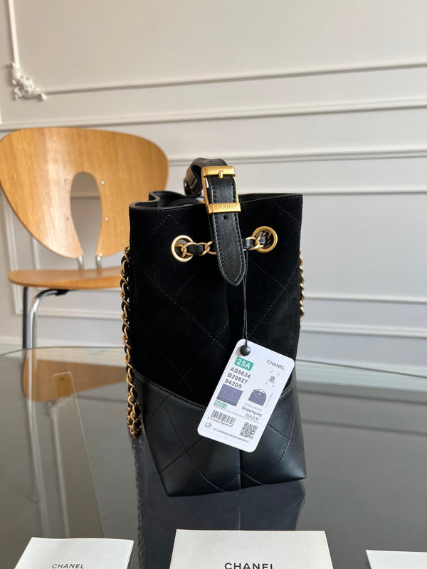 CC 25A Small Tote 36cm Black Suede Black Calfskin