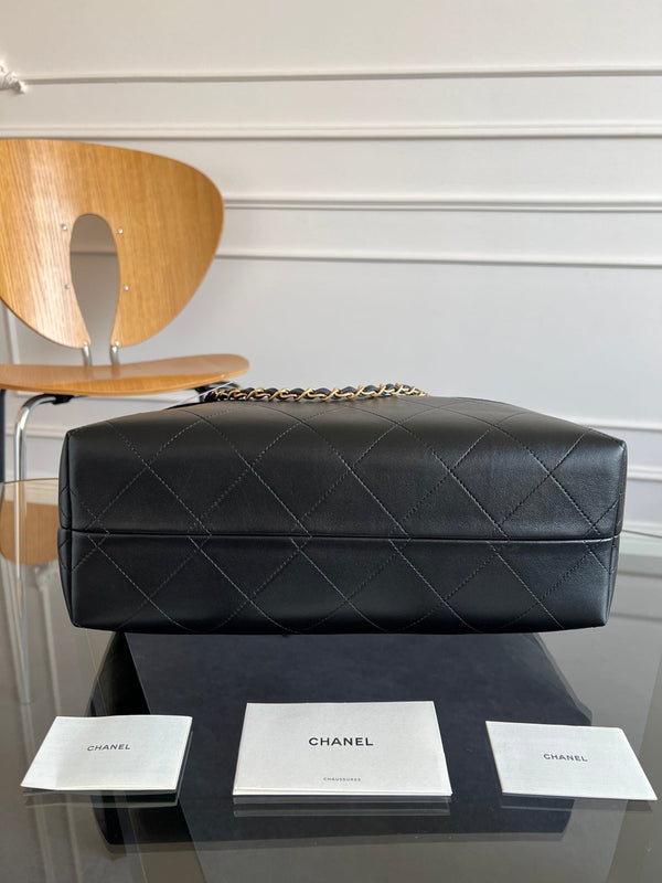 CC 25A Small Tote 36cm Black Suede Black Calfskin