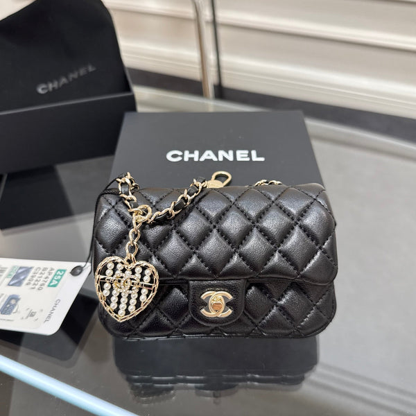 CC 25A Super Mini Bag 12.5cm Black Lambskin