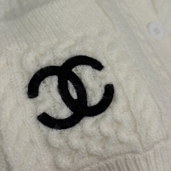 CC Double-Pocket Long-sleeved Cable-knit Cardigan