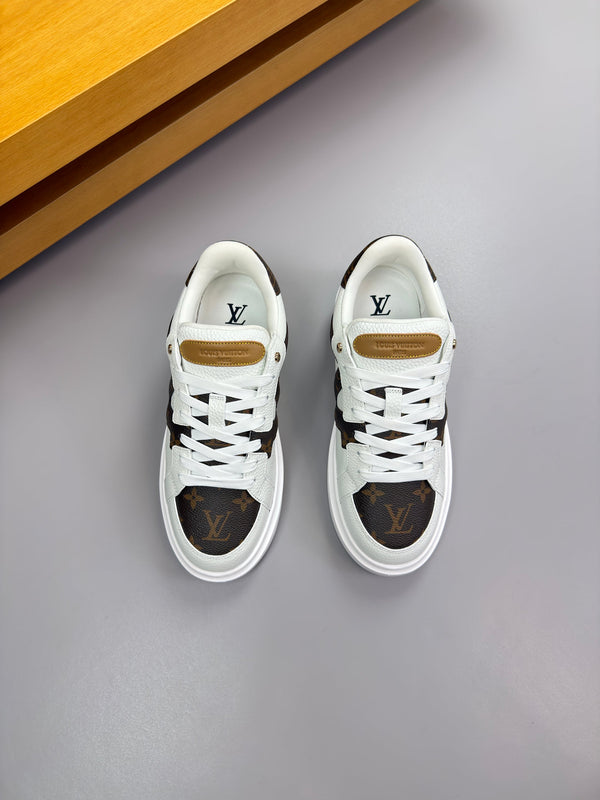 LV high-quality casual white brown sneakers 194600