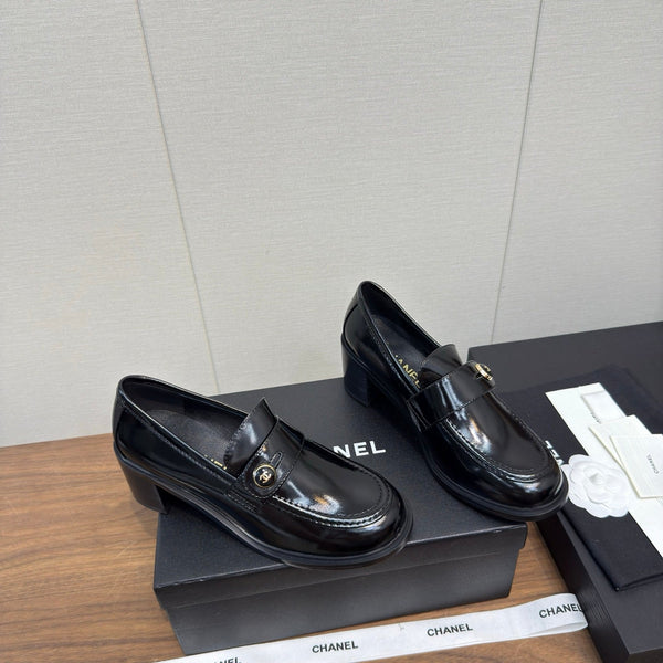 CC 25K Logo Button Loafers 35mm High Heel Shiny Black Calfskin 517625