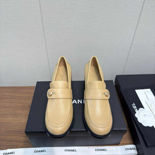 CC 25K Logo Button Loafers 35mm High Heel Beige Calfskin 517624