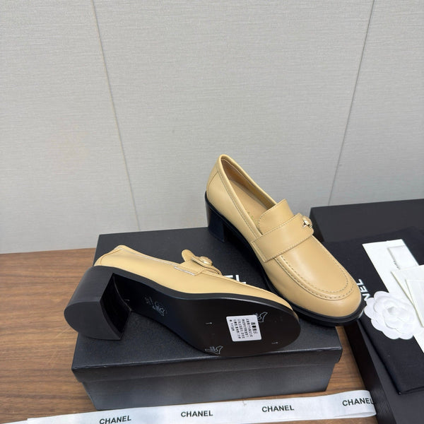 CC 25K Logo Button Loafers 35mm High Heel Beige Calfskin 517624