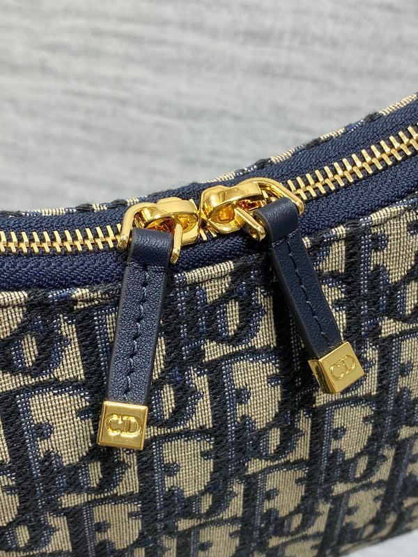 CD Shoulder Bag 19cm Monogram Oblique Fabric GHW