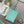 Sac cabas LOE Standard A5 en cuir de veau turquoise brillant 274269