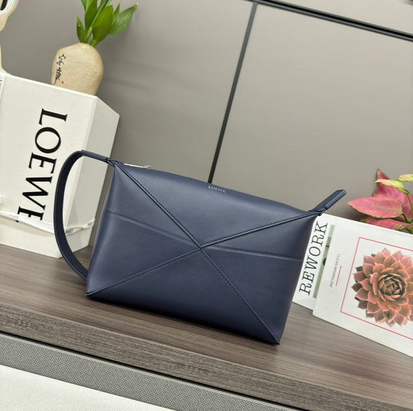 Loewe Puzzle Fold 22cm Handbag in Navy Blue Glossy Calfskin 274162