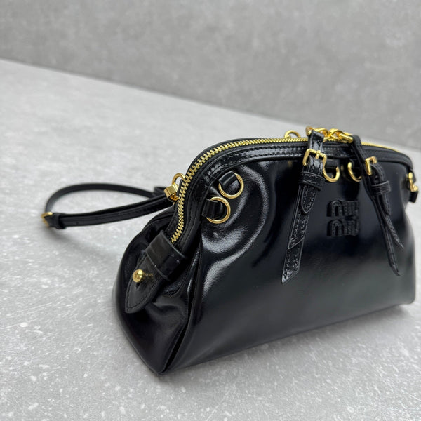 Miu McDonal Dumpling Black 24cm Bag in Oli-waxed