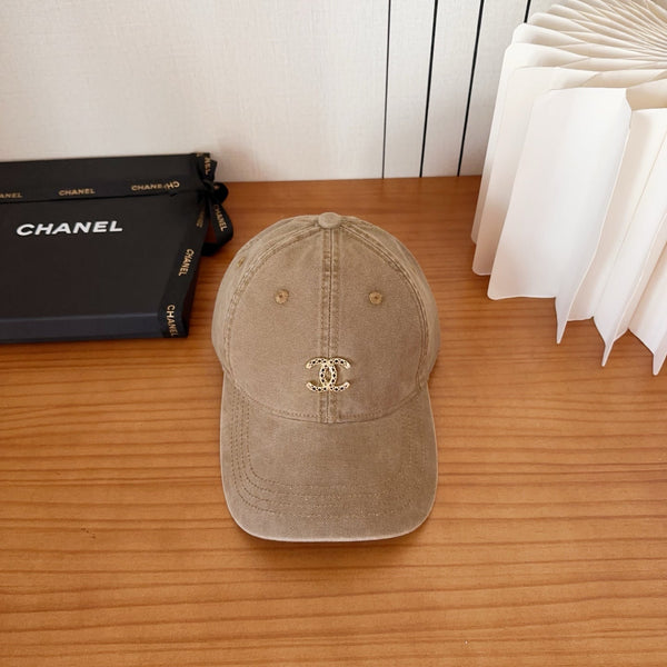 Casquette de baseball Chanel Neuve Marron en Coton 960121