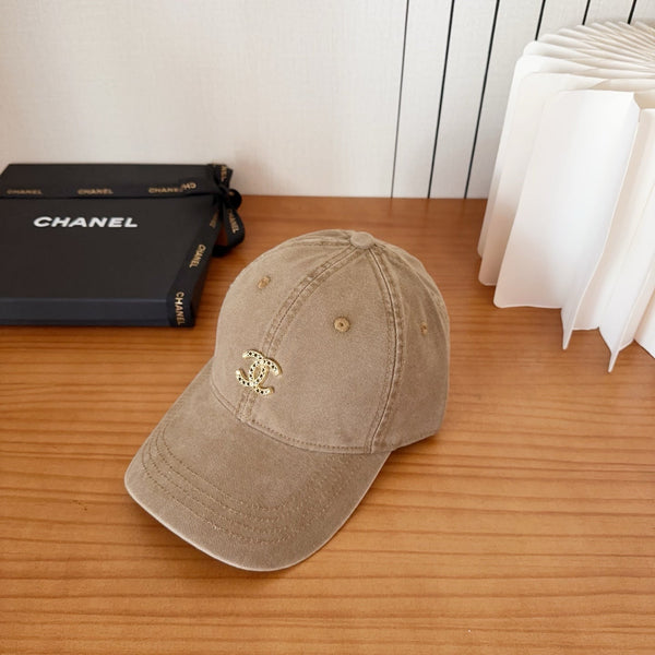 Casquette de baseball Chanel Neuve Marron en Coton 960121