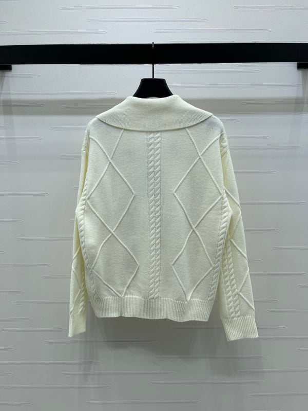 CHANEL CARDIGAN BLANC À MANCHES LONGUES ET MOTIF DIAMANT 26 335386