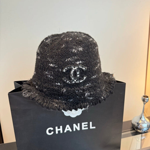 Chanel Bob tricoté noir en fibre 980145