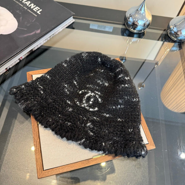 Chanel Bob tricoté noir en fibre 980145