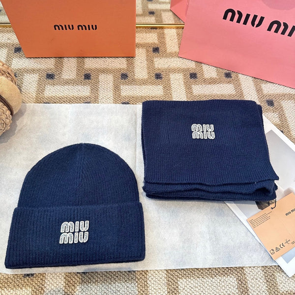 Ensemble en maille de laine bleue Miu Miu 979746