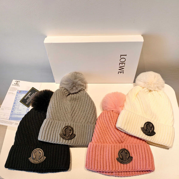 Moncler 2025 Black New Designer Pom-Pom Wool Beanie 980213