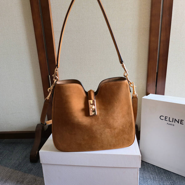 Sac Celine New Camille 16 souple marron en cuir de veau 276174