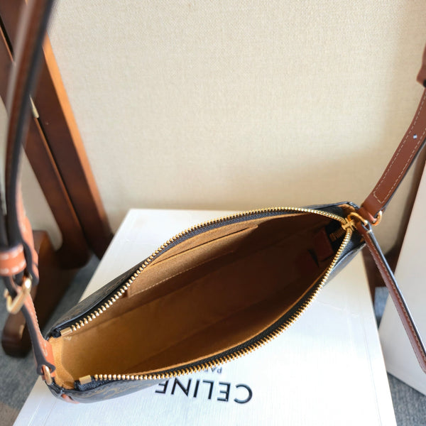 CELINE Armband Mahjong Black Brown Bag in PVC Fabric with Leather 276280
